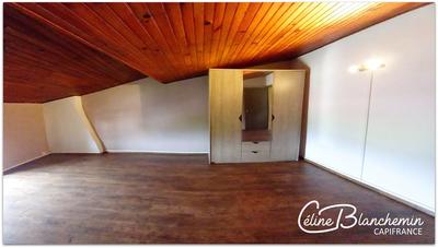 Maison de village - 88 m² - 4 pièces