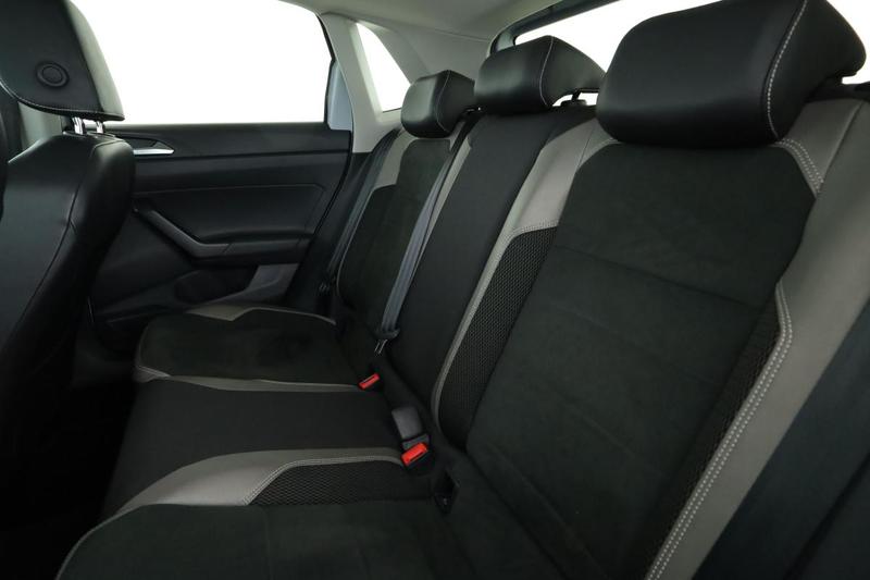 Volkswagen Polo 1.0 Tsi Carat Exclusive 115 ch