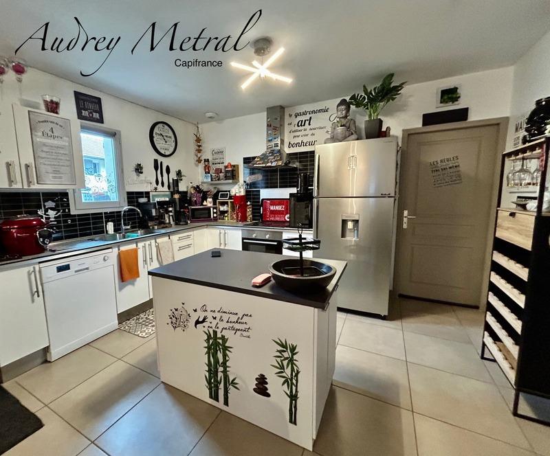 Maison - 81 m² - 3 pièces