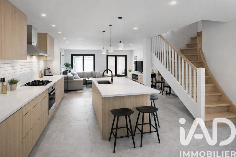 Maison - 263 m² - 6 pièces