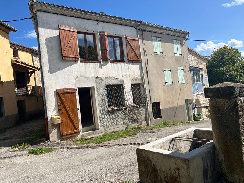 Maison - 65 m² - 3 pièces