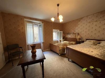 Maison - 175 m² - 2 pièces