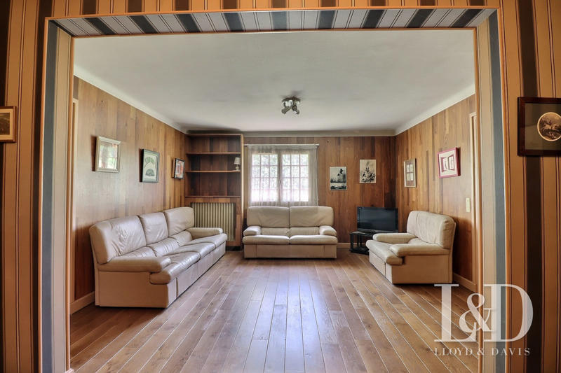 Maison - 425 m² - 14 pièces