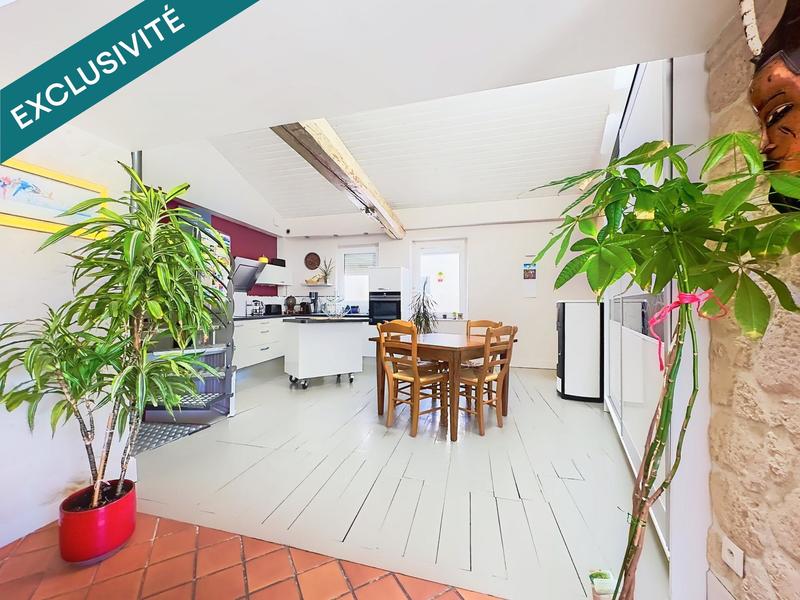 Maison - 112 m² - 6 pièces