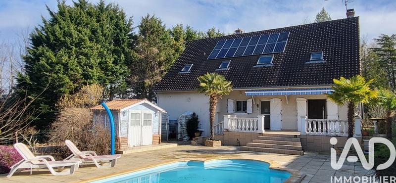 Maison - 167 m² - 7 pièces