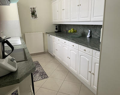 Villa - 311 m² - 12 pièces