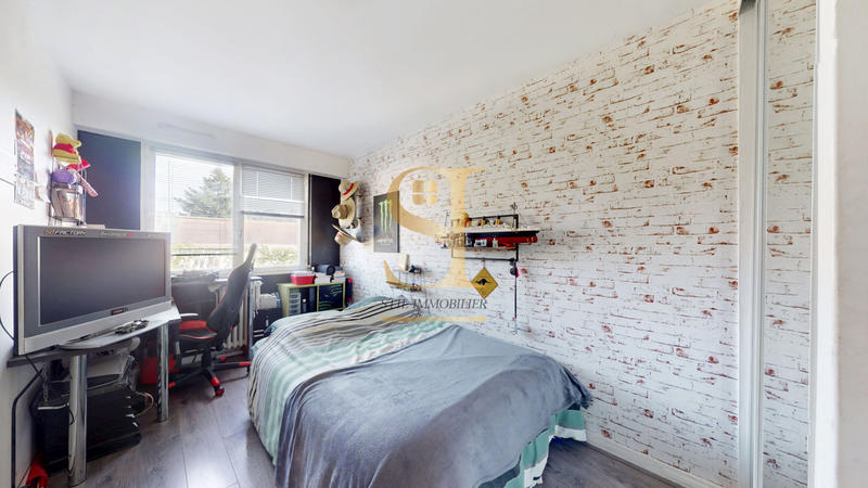 Appartement - 87 m² - 5 pièces