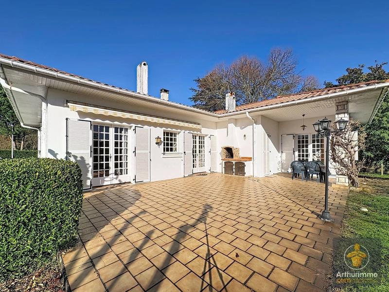 Maison - 151 m² - 4 pièces