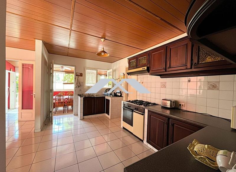 Maison - 122 m² - 4 pièces