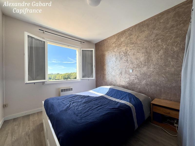 Maison - 98 m² - 5 pièces