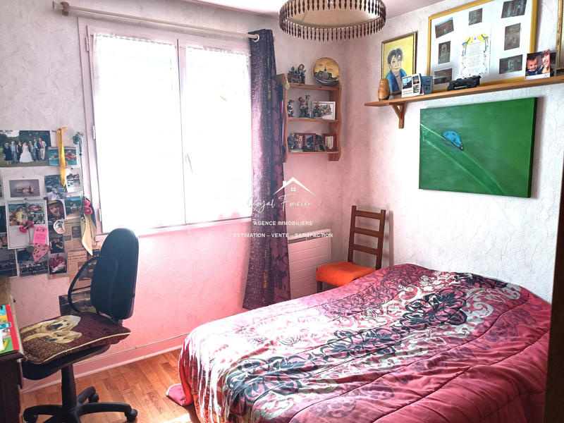 Maison traditionnelle - 244 m² - 8 pièces