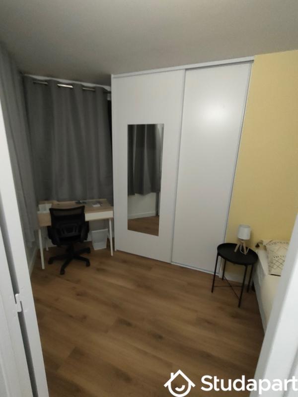 Chambre - 9 m² - 1 pièce