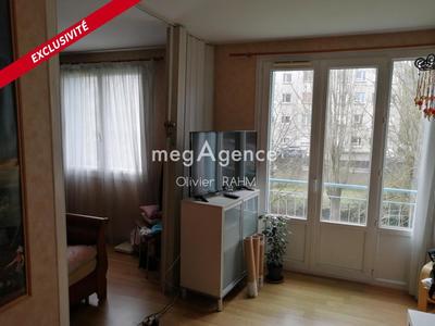Appartement - 67 m² - 5 pièces