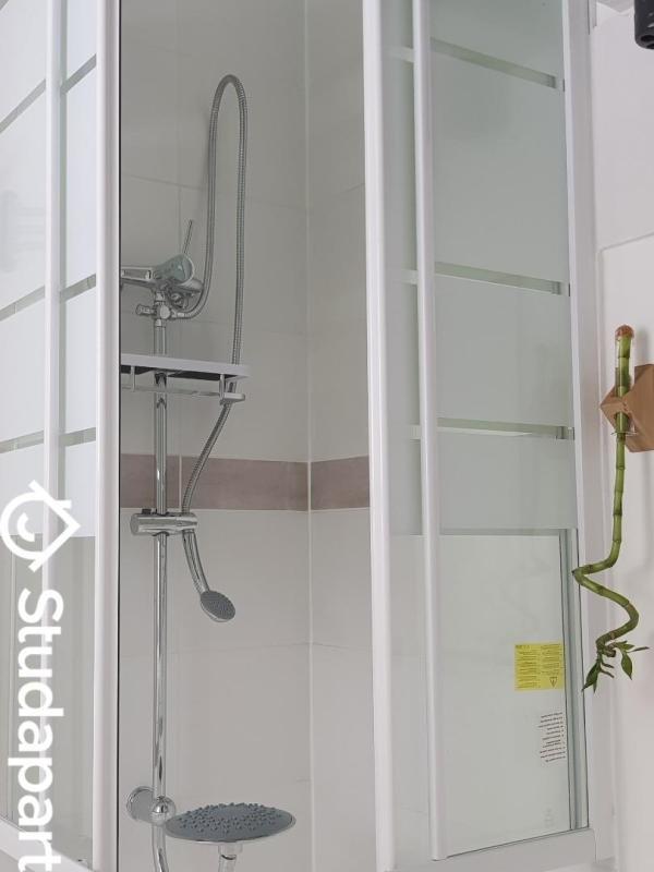 Chambre - 9 m² - 1 pièce