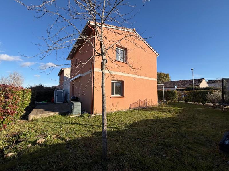 Maison - 88 m² - 5 pièces