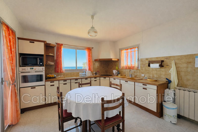 Maison - 176 m² - 7 pièces