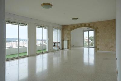 Appartement - 112 m² - 6 pièces