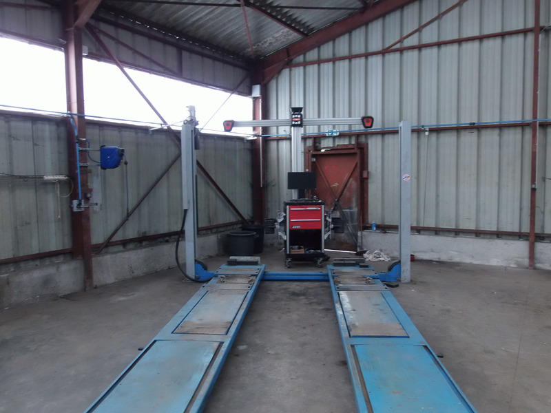 Bureau - 422 m² - 3 pièces