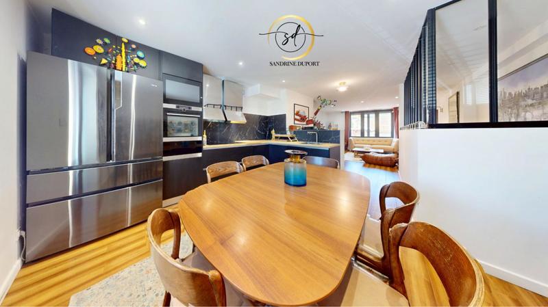 Maison - 118 m² - 5 pièces