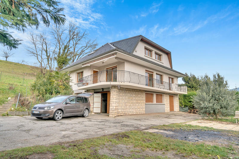 Maison - 162 m² - 7 pièces