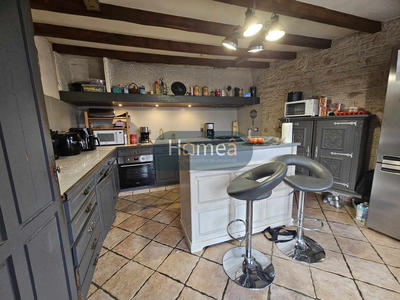 Maison - 159 m² - 5 pièces