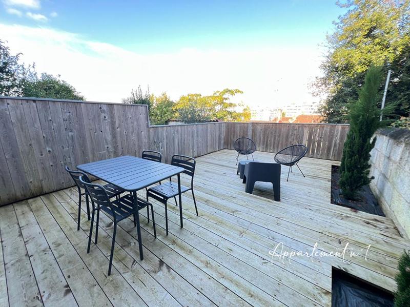 Immeuble - 110 m² - 6 pièces