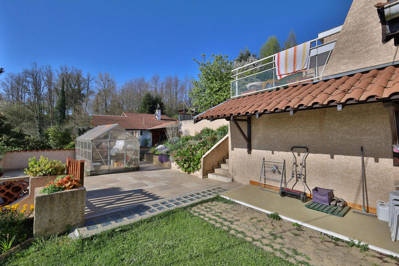 Maison - 122 m² - 4 pièces