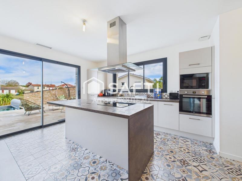 Maison - 125 m² - 5 pièces