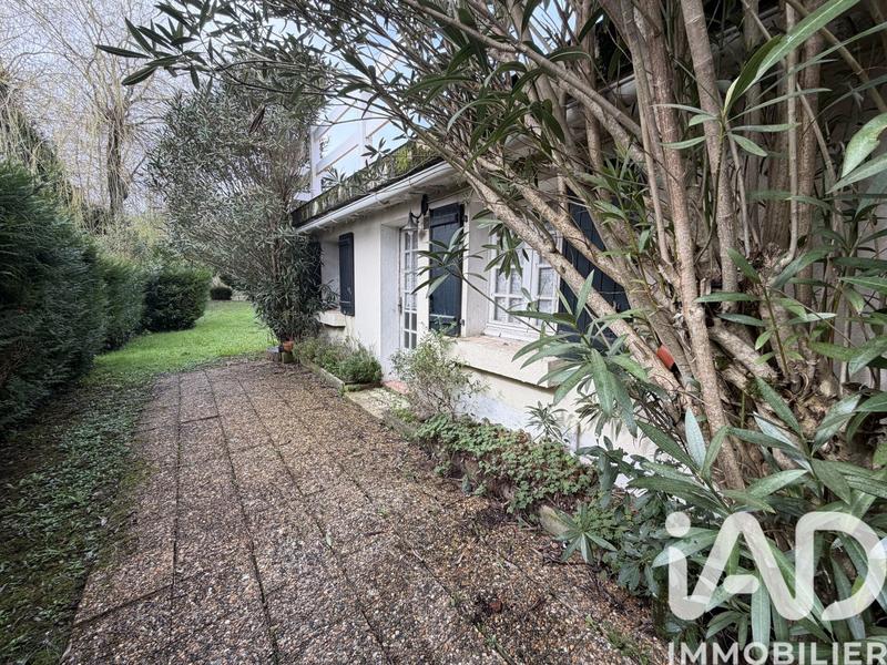 Maison de ville - 95 m² - 4 pièces