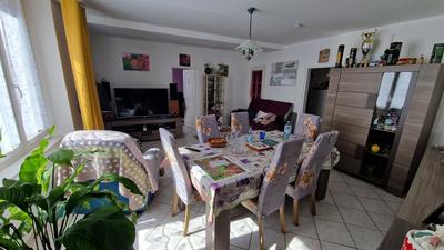 Immeuble - 183 m² - 9 pièces