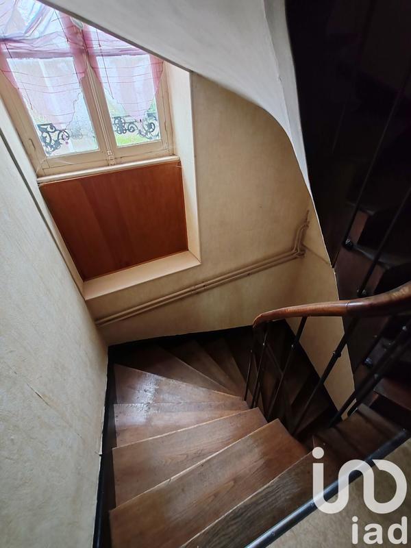 Maison - 137 m² - 6 pièces