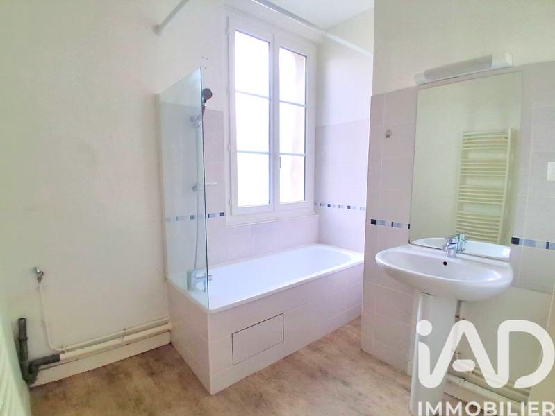 Appartement - 85 m² - 3 pièces