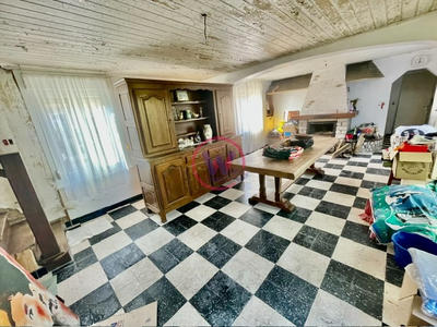 Maison - 134 m² - 8 pièces