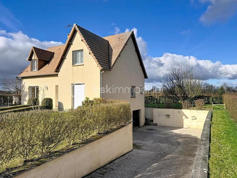 Pavillon - 135 m² - 7 pièces