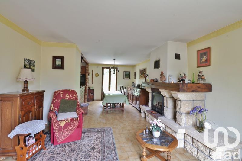 Maison - 93 m² - 4 pièces