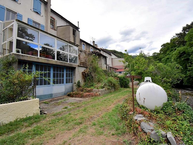 Maison traditionnelle - 143 m² - 8 pièces