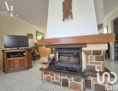 Maison - 197 m² - 8 pièces