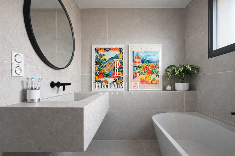 Duplex - 130 m² - 4 pièces