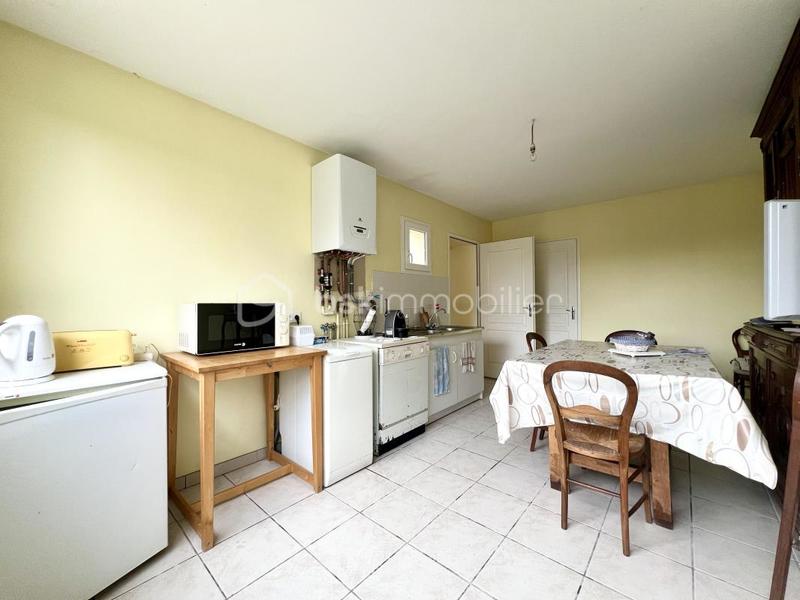 Maison - 202 m² - 10 pièces