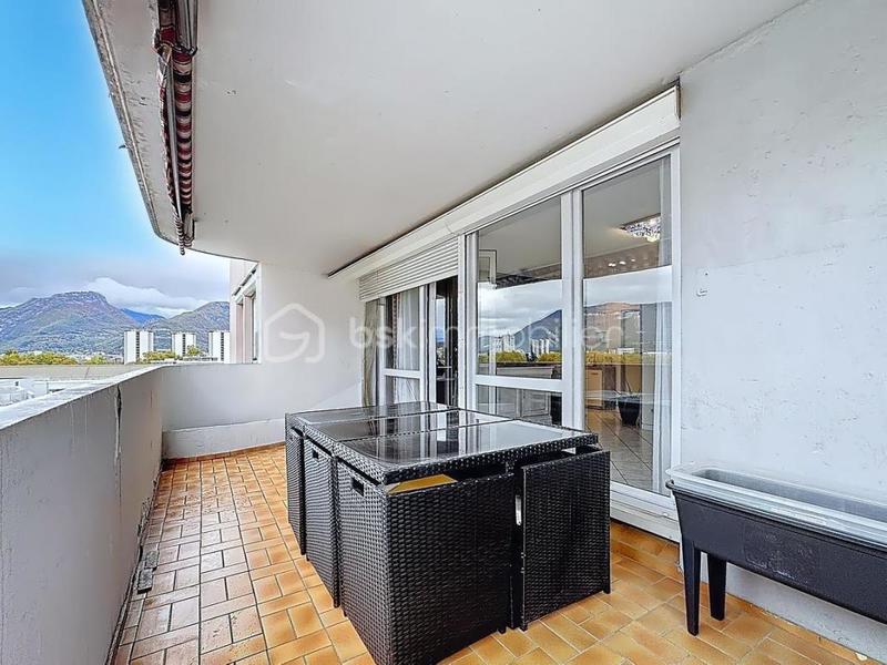 Appartement - 108 m² - 5 pièces