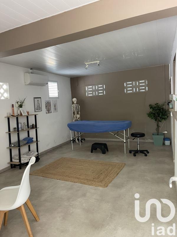 Maison - 220 m² - 4 pièces