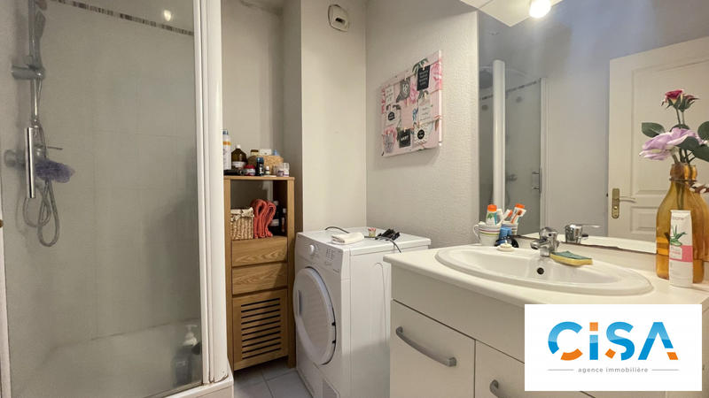 Appartement - 64 m² - 5 pièces