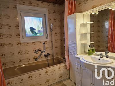 Maison - 98 m² - 5 pièces