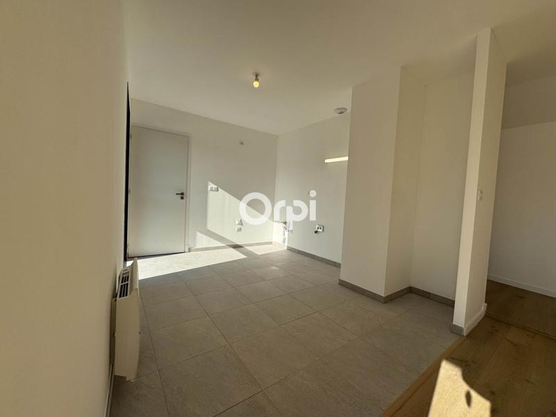 Loft - 123 m² - 4 pièces