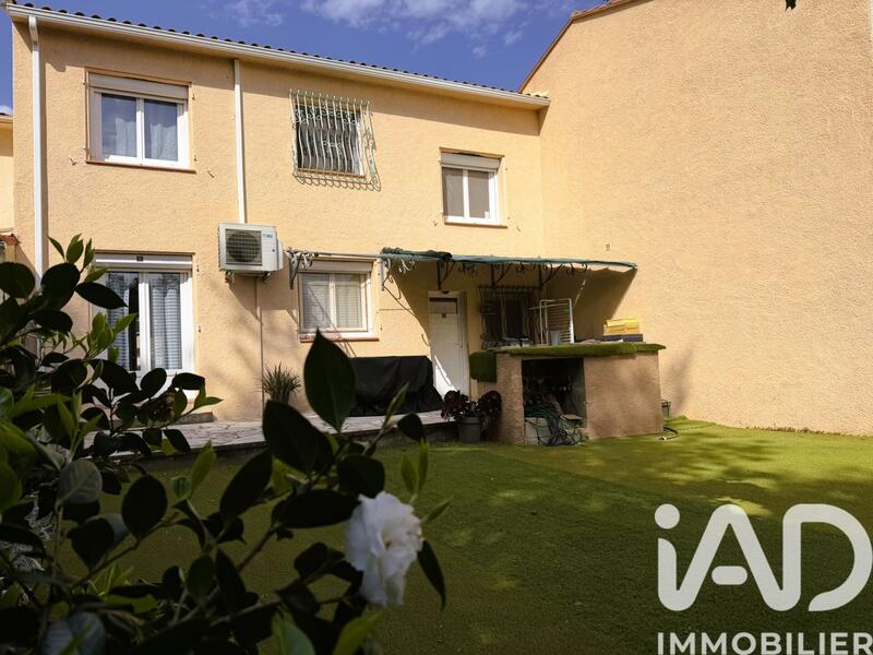 Maison - 121 m² - 6 pièces