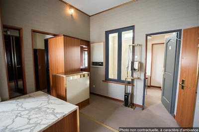 Local commercial - 69 m² - 6 pièces