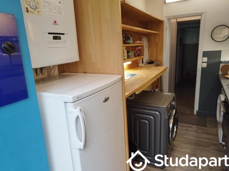 Chambre - 14 m² - 1 pièce