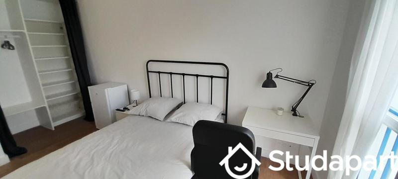 Chambre - 10 m² - 1 pièce