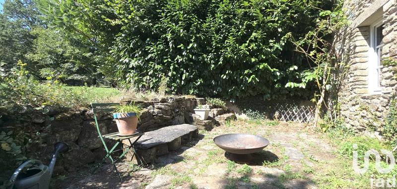 Maison - 250 m² - 10 pièces