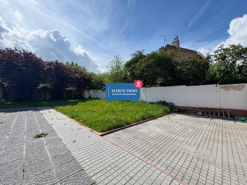 Maison - 203 m² - 5 pièces